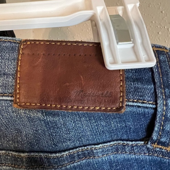 Madewell Skinny Jeans - Picture 5 of 7